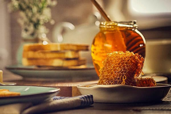 قیمت عسل چند گیاه + خرید باور نکردنی