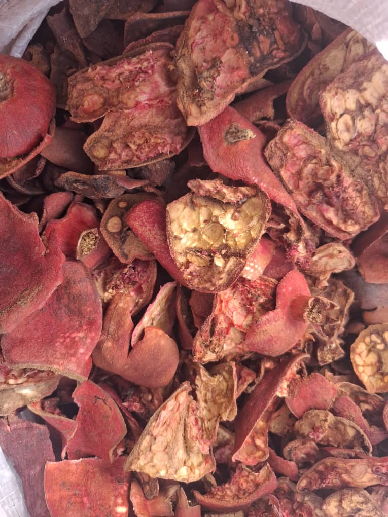 پوست انار نی ریز