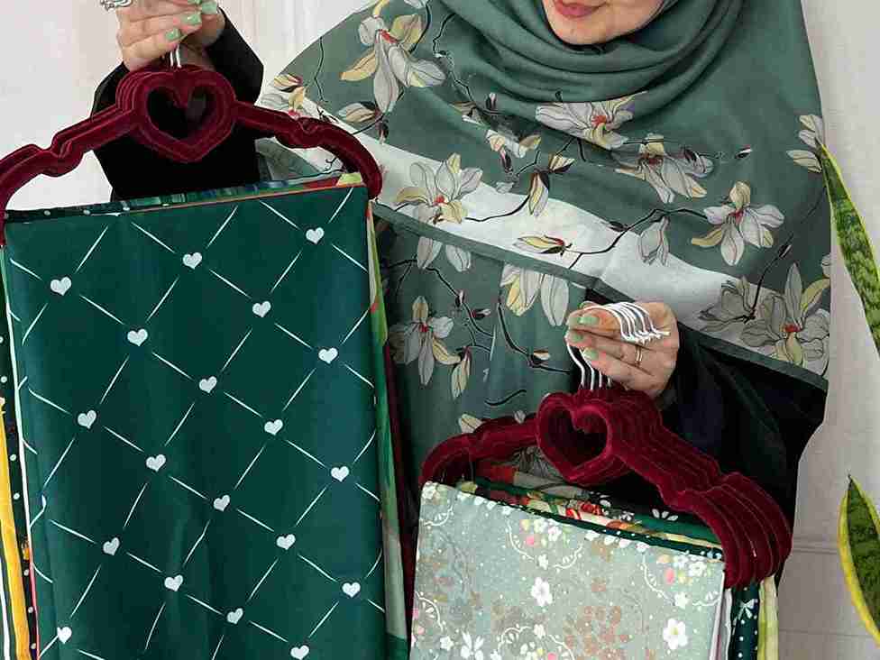 خرید روسری طرح دار سبز + قیمت فروش استثنایی