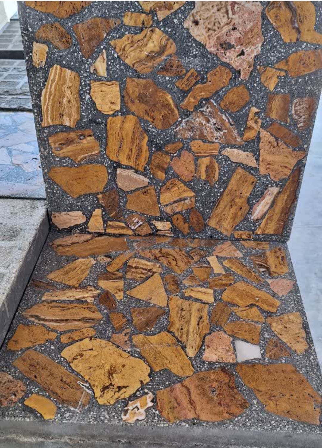 موزائیک ساختمان پرسی