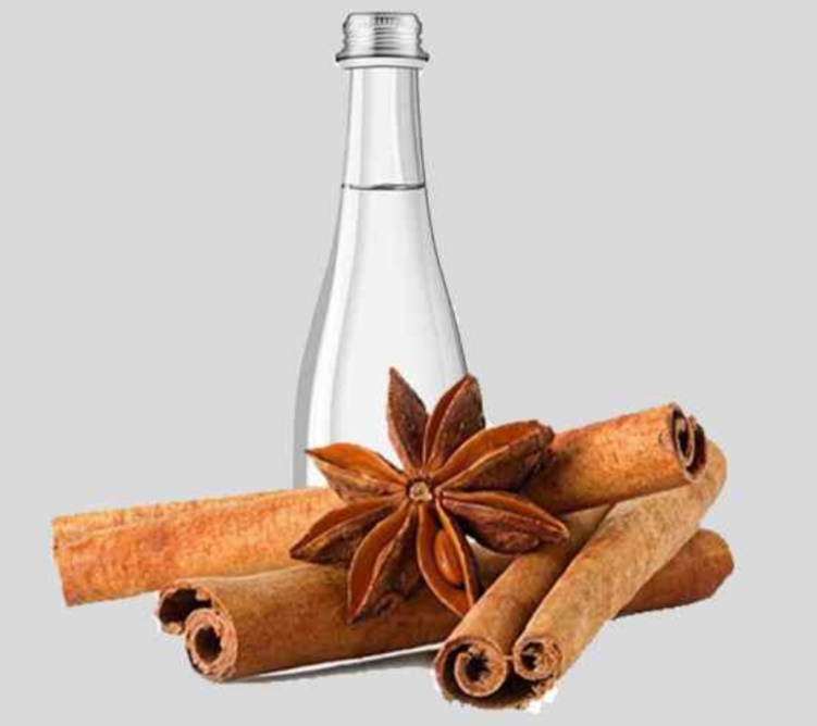 خرید و فروش عمده عرق ممتاز دارچین