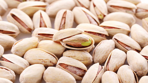 قیمت خرید پسته بادامی مه ولات + فروش ویژه