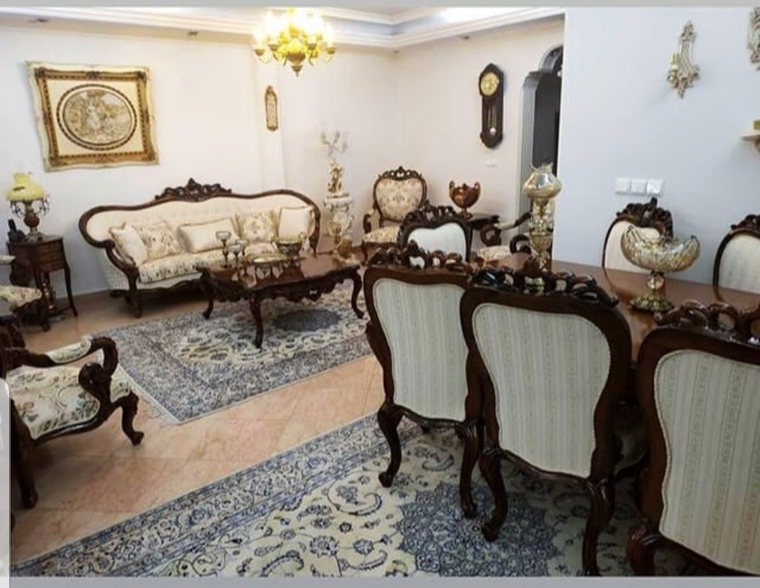 مبل کلاسیک فندقی + قیمت استثنایی