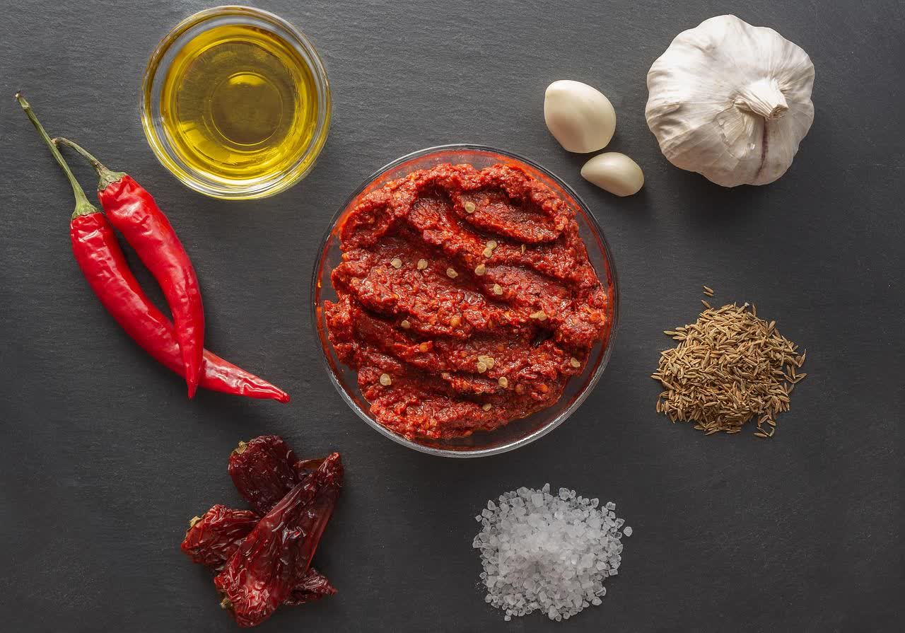 رب گوجه کارخانه ای + قیمت خرید