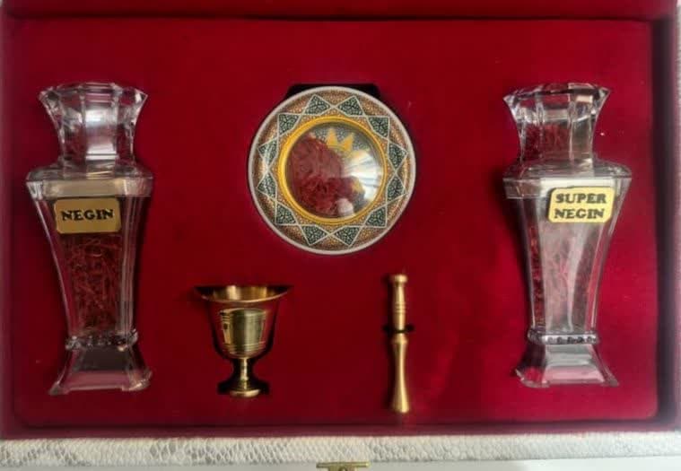فروش بسته بندی صادراتی زعفران 5 گرمی