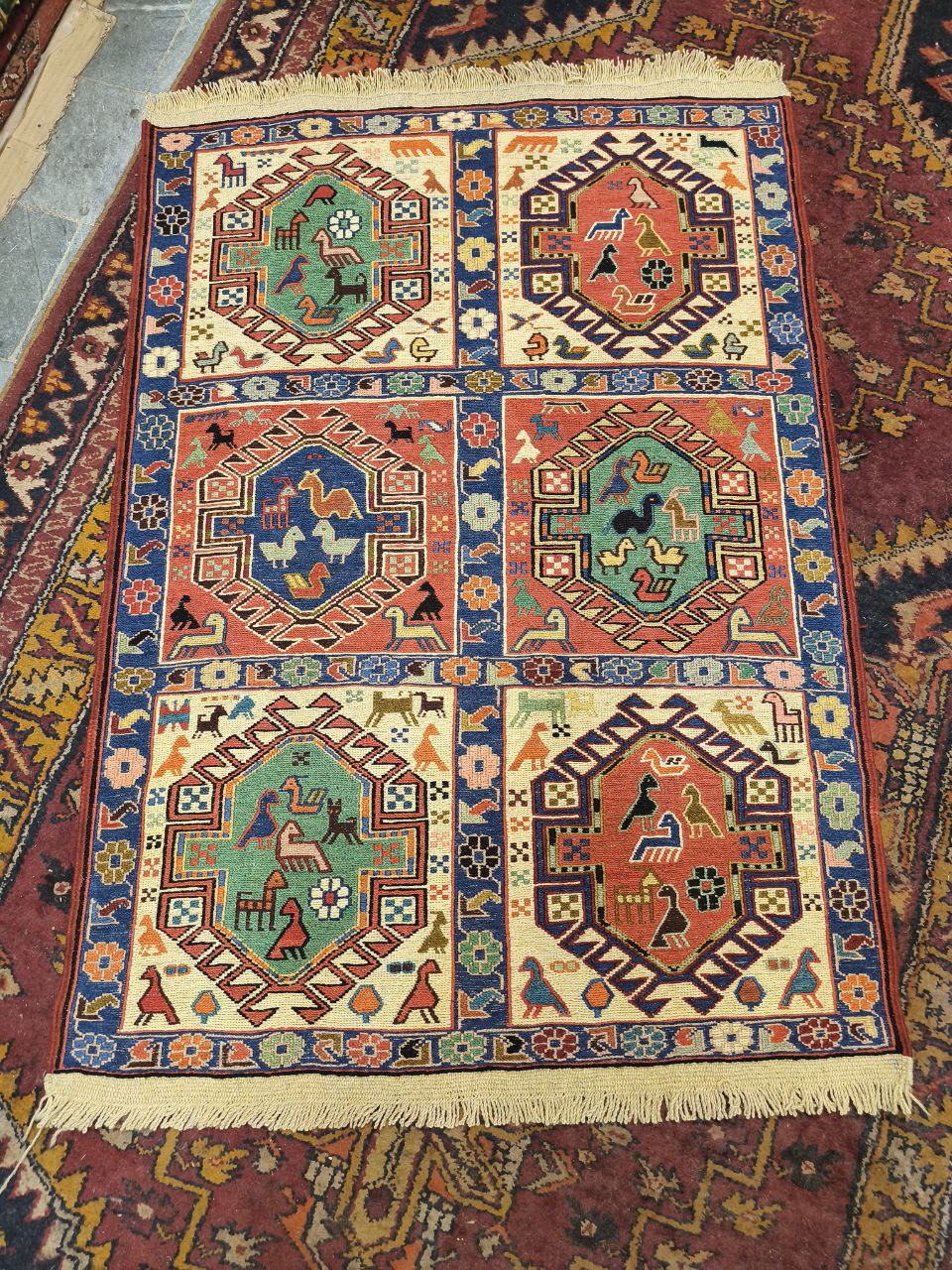 خرید عمده گلیم دستباف