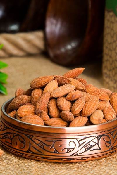 فروش مغز بادام
