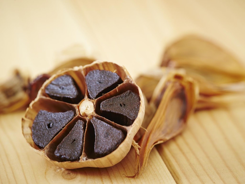 خرید سیر سیاه شیراز + قیمت فوق العاده