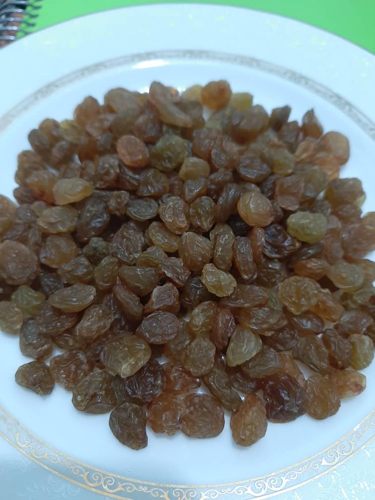خرید کشمش تیزابی پلویی