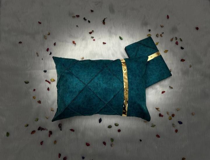 فروش عمده روبالشی مخملی