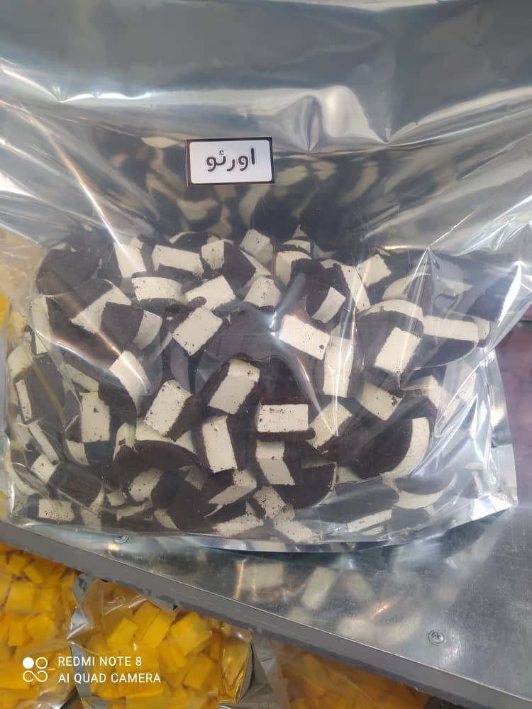 خرید بستنی خشک اورئو