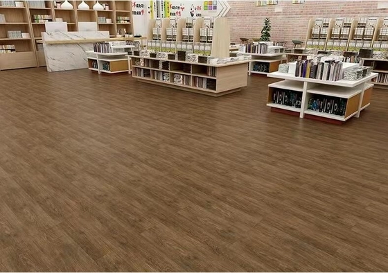 فروش ویژه کفپوش PVC با عمر بالا و ظاهری شبیه پارکت چوبی ترکیب زیبایی و دوام