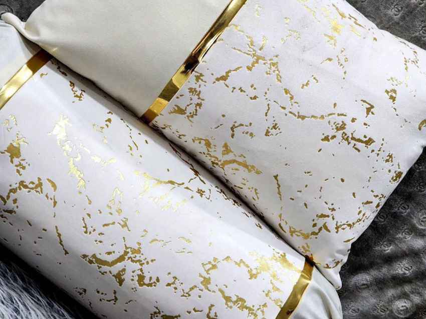 خرید روبالشتی طلاکوب نواردار پشت کار مخمل مازراتی + فروش عمده
