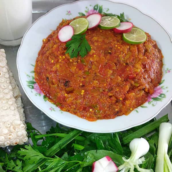 کنسرو بادمجان خوش طعم
