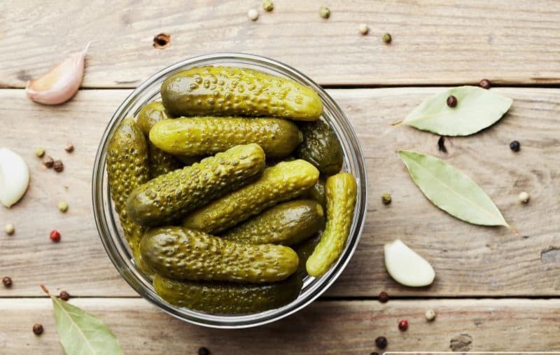 قیمت خیارشور ترد رستورانی + فروش استثنایی