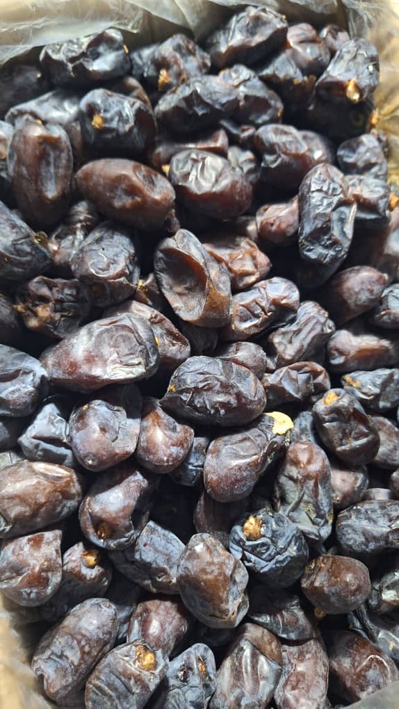 تصویر 3 از خرما کلوته مضافتی درخشان طبیعی و مغذی