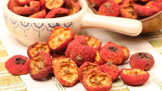 خرید عمده زالزالک خشک با قیمت مناسب