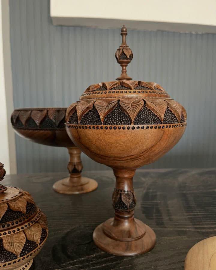 قیمت شکلات خوری چوبی