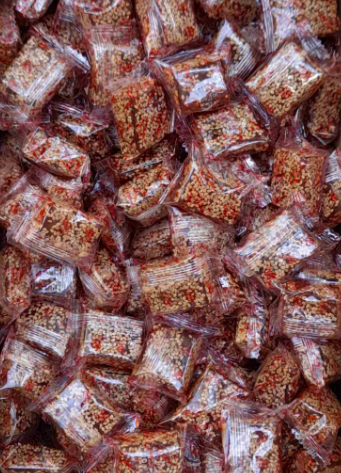 مسقطی انجیر و کنجد