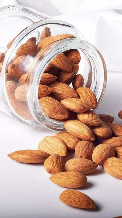 قیمت خرید مغز بادام درختی اصفهان + سورتینگ صادراتی