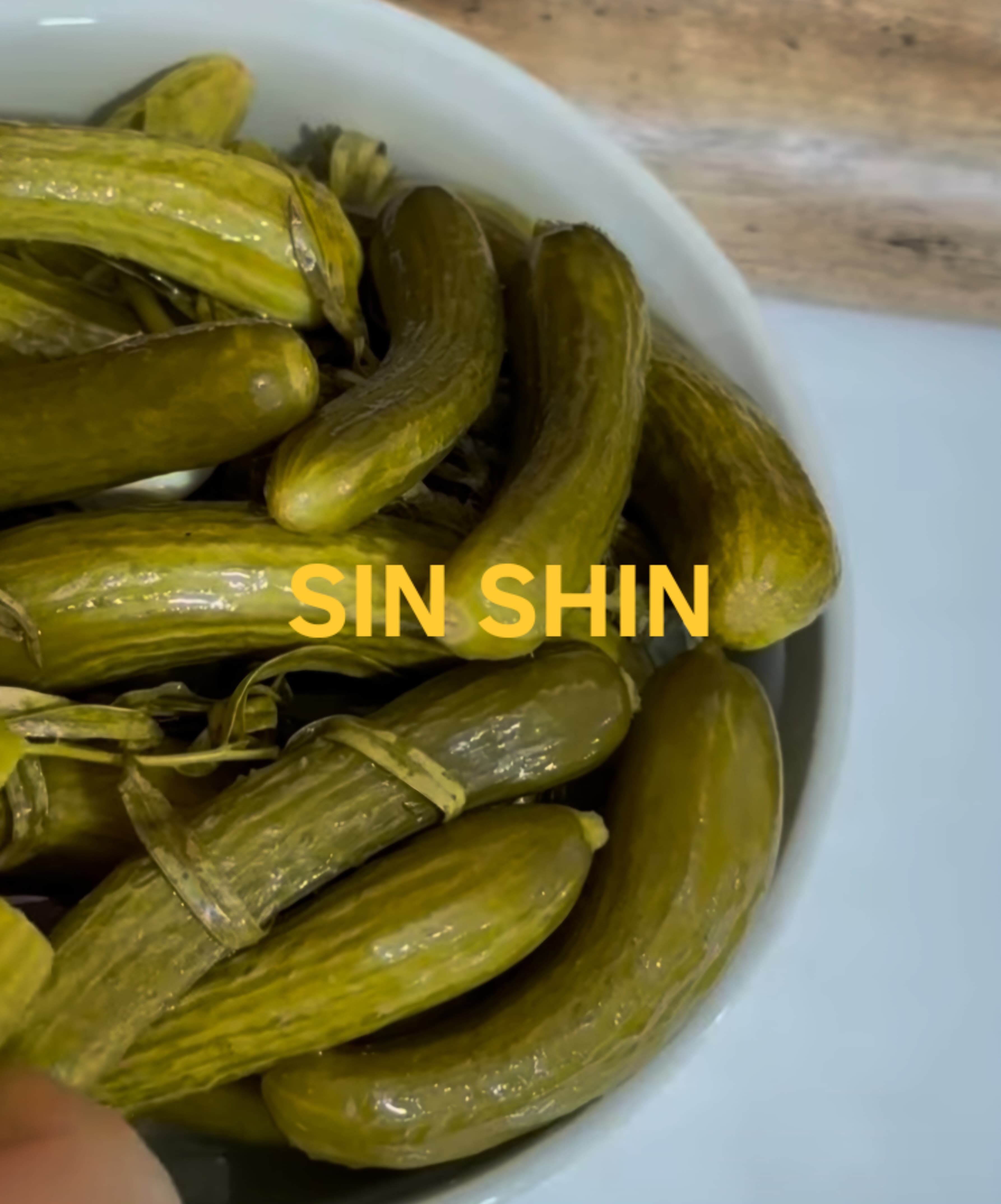 قیمت خیارشور نمکی ویژه + خرید باور نکردنی