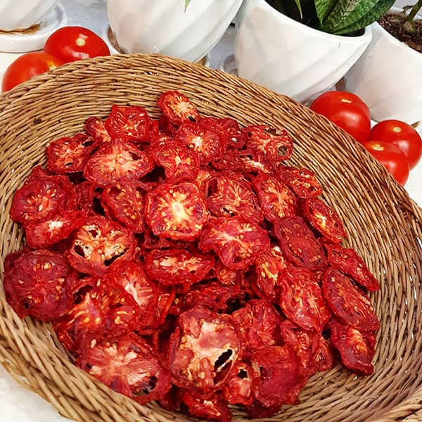 خرید و فروش عمده گوجه فرنگی خشک شده