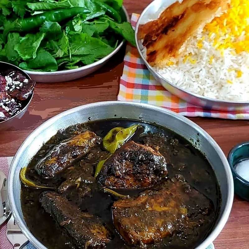 سبزی قلیه ماهی بوشهری + قیمت باور نکردنی