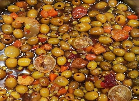 خرید عمده زیتون ارگانیک عسلی رودبار