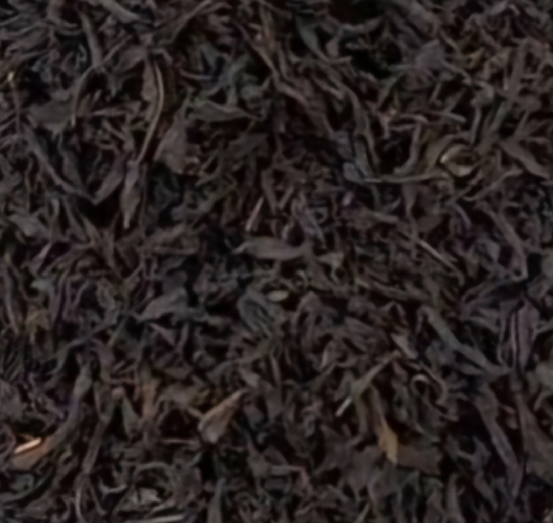 تصویر 4 از چای سیاه خالص نیوشا با عطر طبیعی و طعم بی‌ نظیر