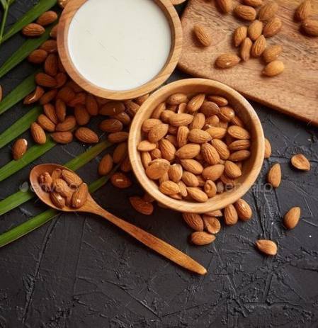 مغز بادام تازه + قیمت خرید