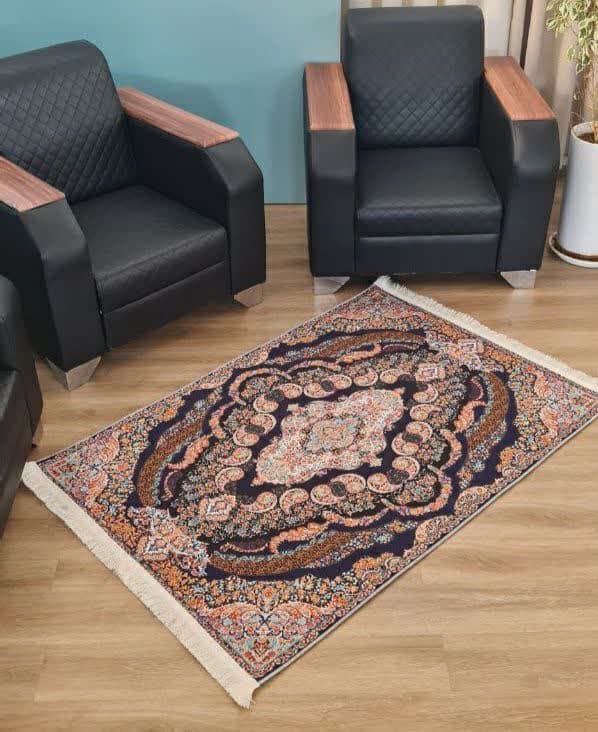 فرشینه طرح سنتی مناسب اتاق + خرید عمده