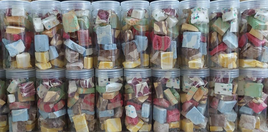 خرید عمده بستنی خشک پفکی + کیفیت صادراتی