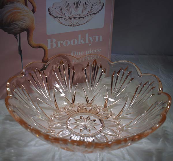 تصویر 1 از خرید عمده و قیمت میوه خوری بلور مدل بروکلین پایه دار و بدون پایه