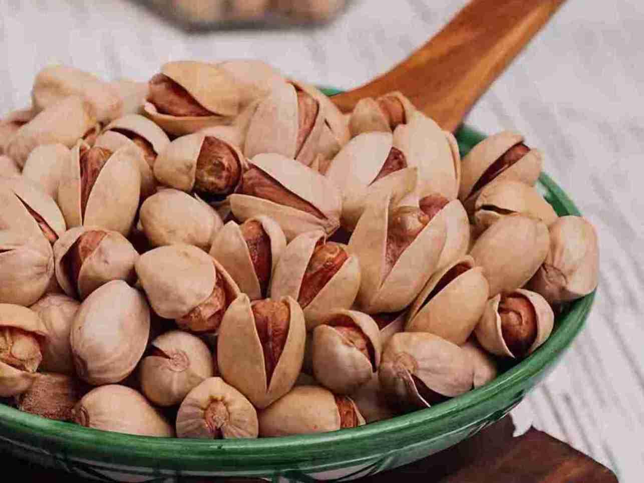 خرید عمده پسته کله قوچی خندان