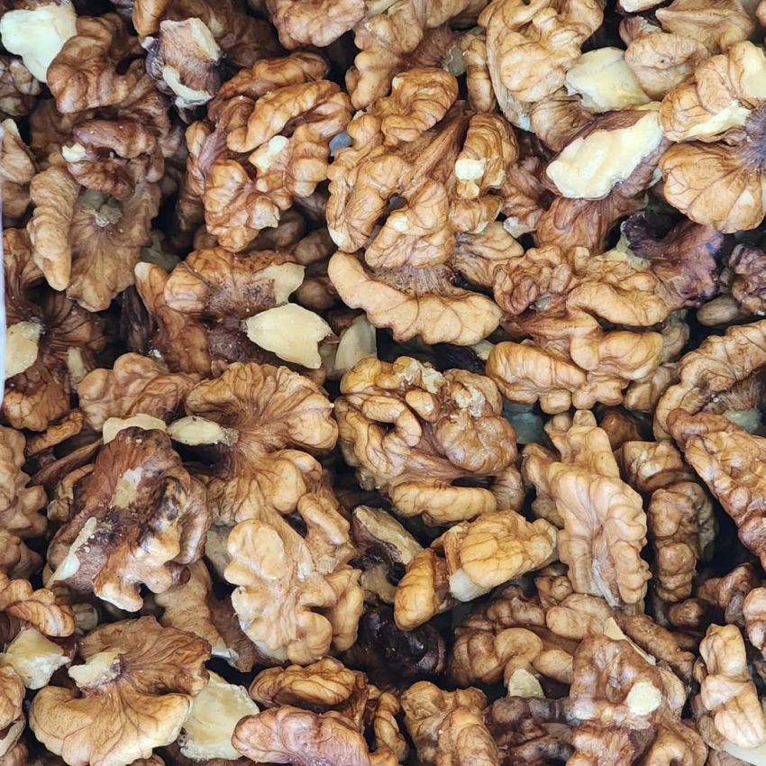 خرید و قیمت مغز گردوی صادراتی اعلاء تویسرکان مستقیم از کشاورز + با تخفیف ویژه