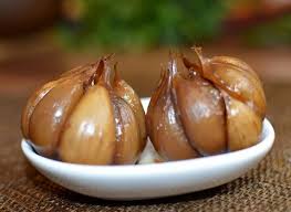 فروش ترشی سیر کاراملی + قیمت خرید به صرفه