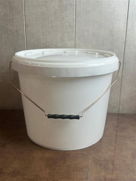 خرید عمده سطل ۱۹ لیتری پلاستیکی صنعتی روغن