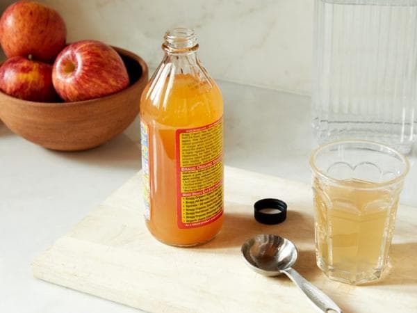 قیمت سرکه سیب اصل و درمانی + فروش ویژه