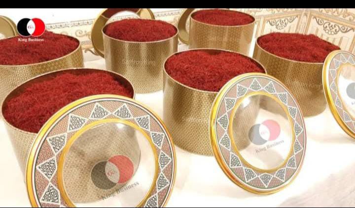 تصویر 2 از زعفران ممتاز خراسان دسته‌ بندی شده بر اساس طول رشته