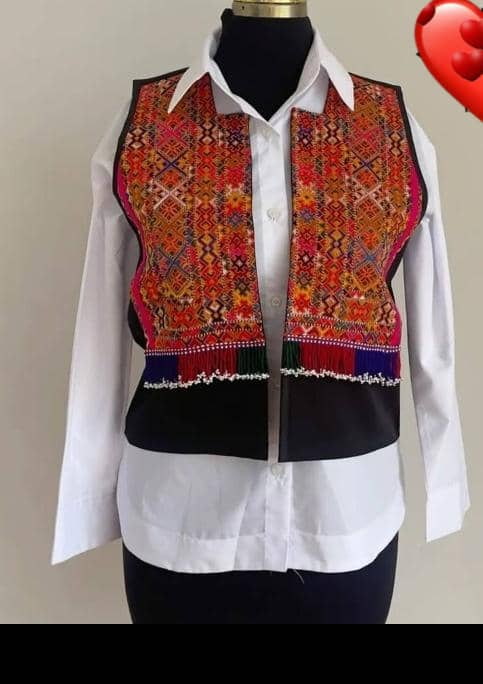 کت و جلیقه سوزن دوزی بلوچی خرید