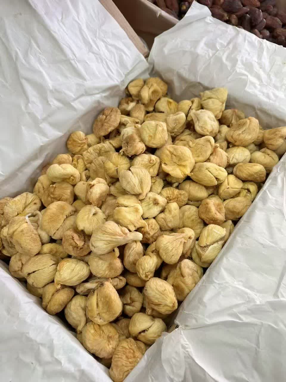 انواع انجیر خشک فشرده مخصوص آجیل و تنقلات خانگی