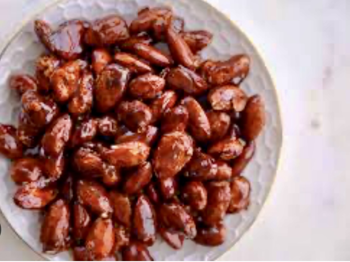 خرید به صرفه بادام سوخته