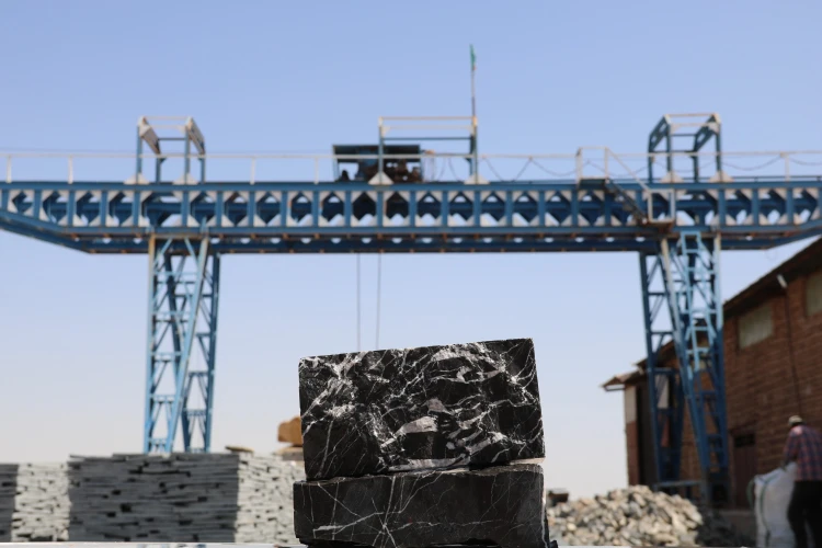سنگ کوبیک ۱۰ در ۲۰ مشکی نجف آباد