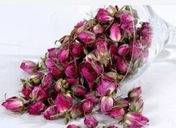 استعلام قیمت غنچه گل محمدی صادراتی + ارسال سریع و مطمعن