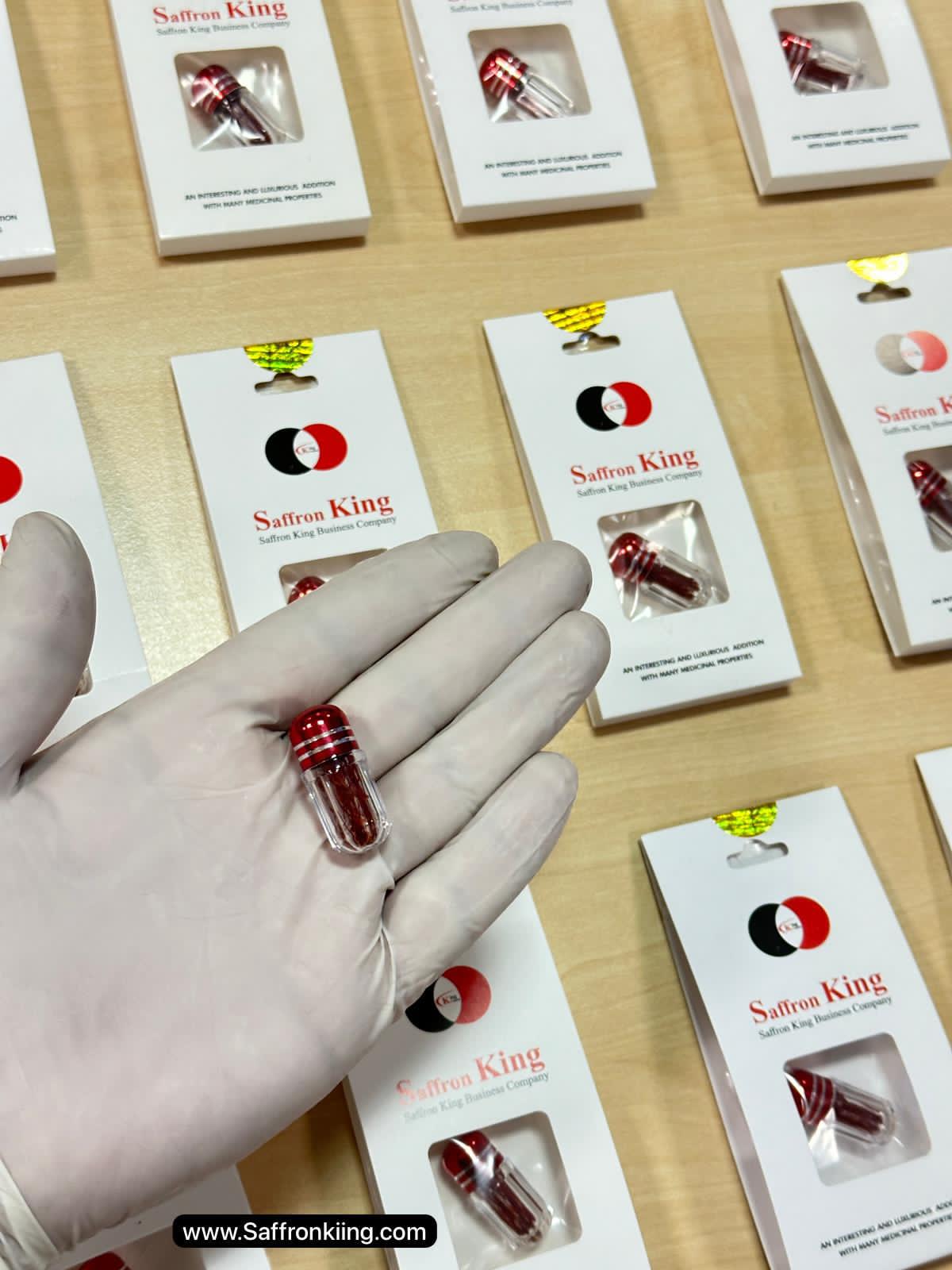 تصویر 3 از زعفران ناب صادراتی ویژه رستوران‌ ها و هتل‌ ها