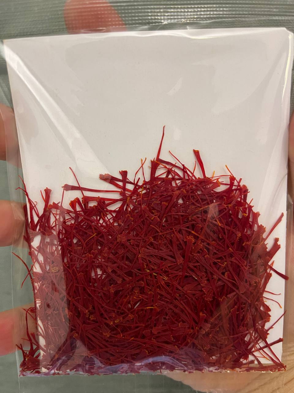 تصویر 3 از زعفران دختر پیچ اصل خوش‌ عطر و سنتی