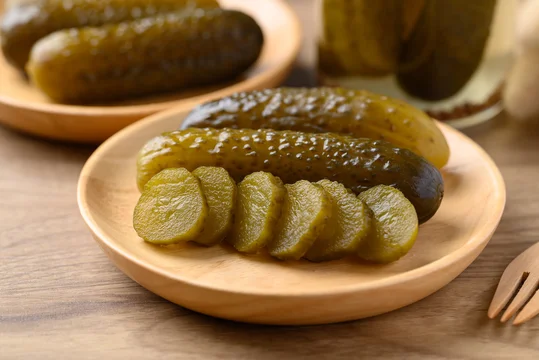 پخش عمده خیارشور شیروان قیمت کف بازار