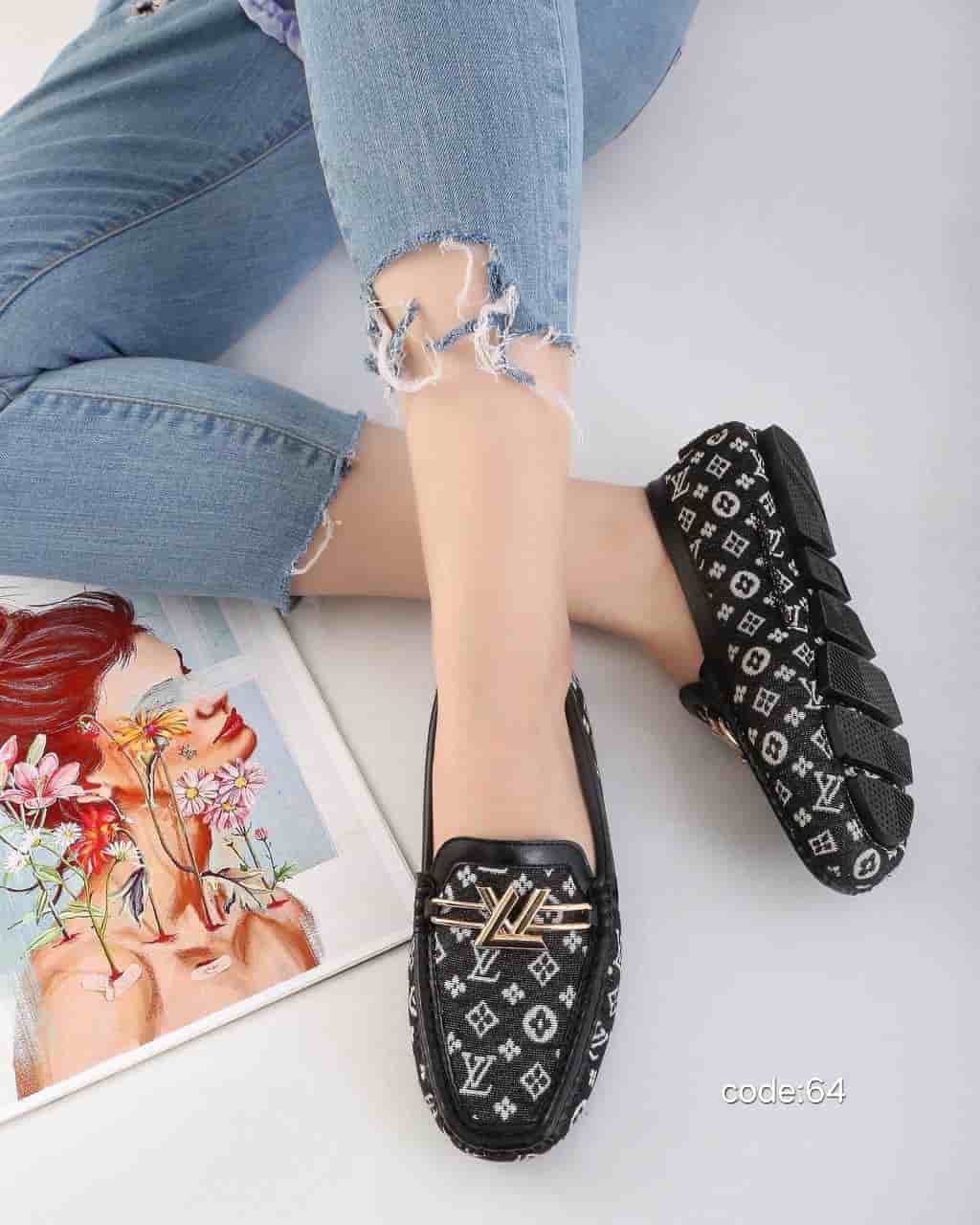 خرید و فروش کفش زنانه طبی + فروش ویژه