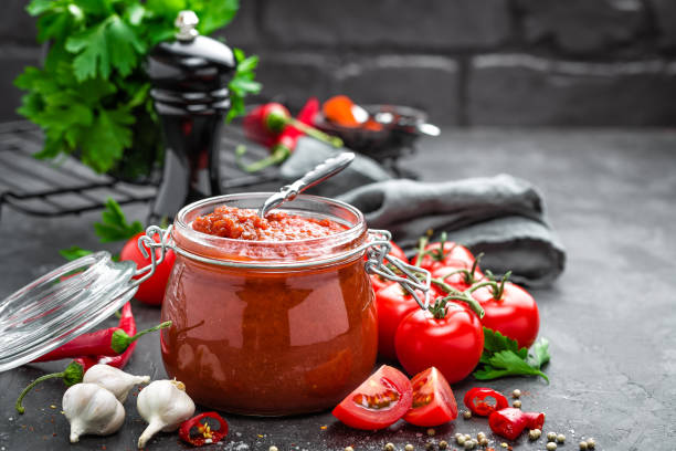 رب گوجه با رنگ طبیعی و غلظت بالا
