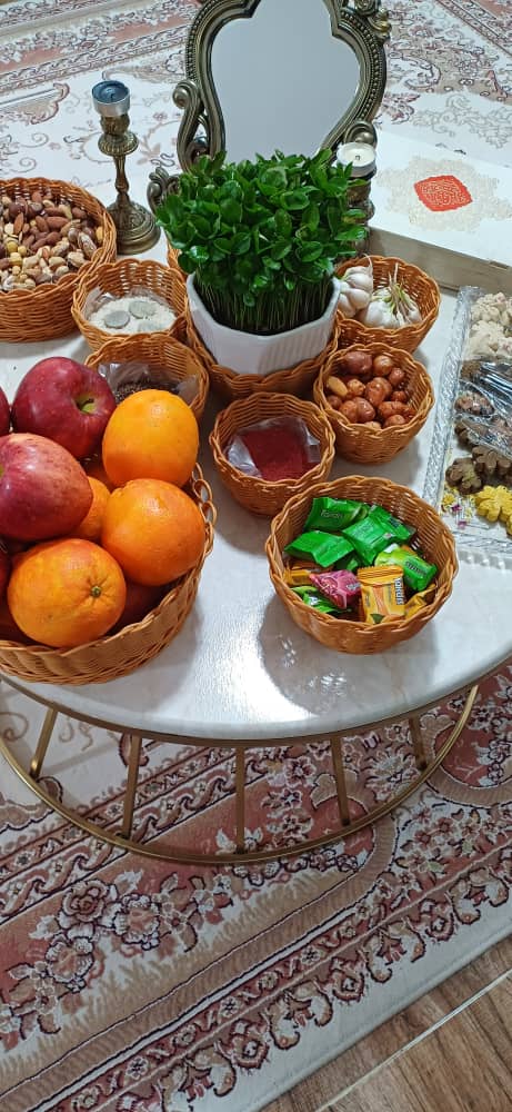 فروش سبد های تهیه شده از رشته های پلاستیکی